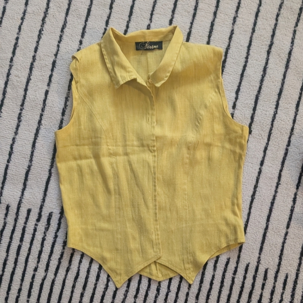 Vintage sleeveless top. Small.